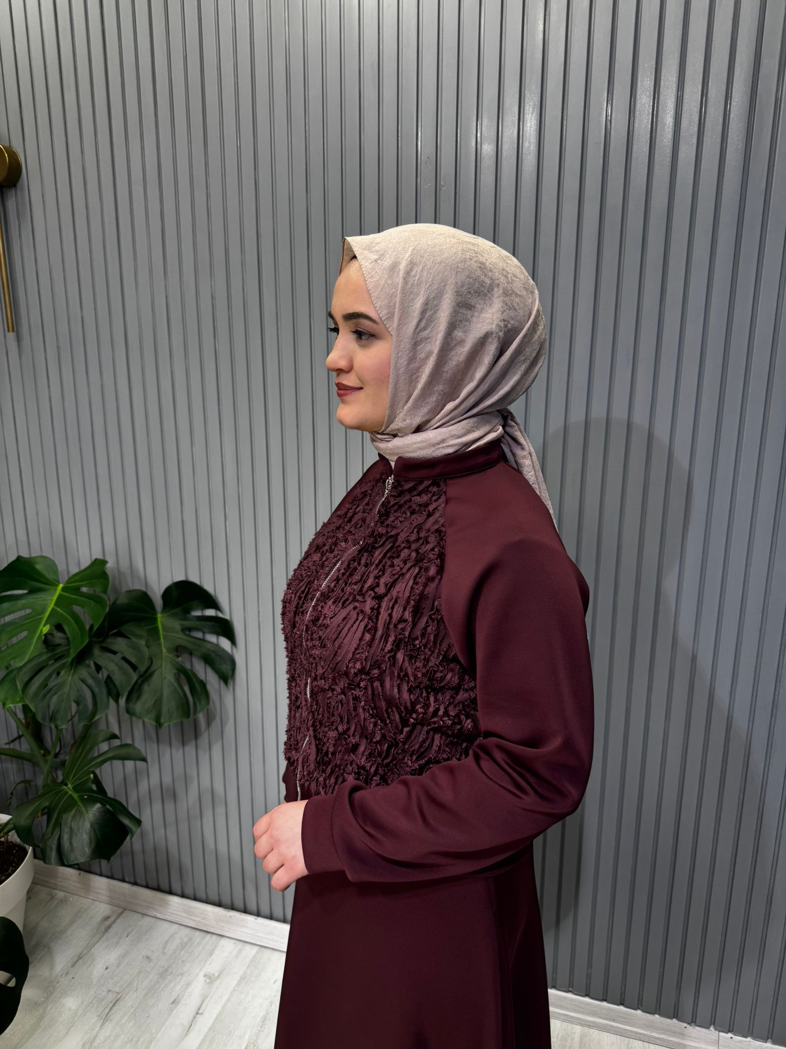 PUANE GÜPÜRLÜ ETEKLİ TAKIM